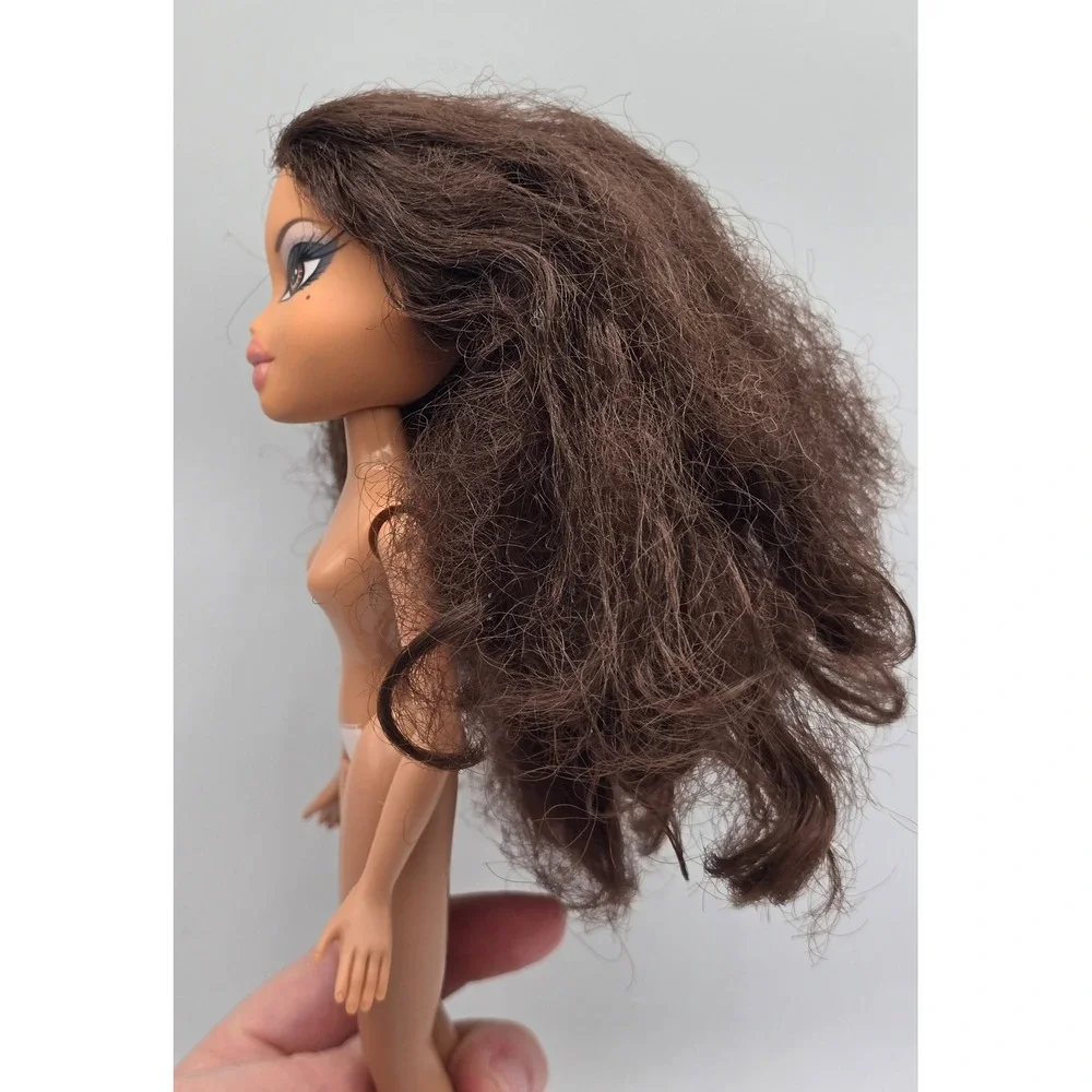 Bratz Yasmin First Date Vintage Y2K Doll Only No Clothing No‎ Feet 2001